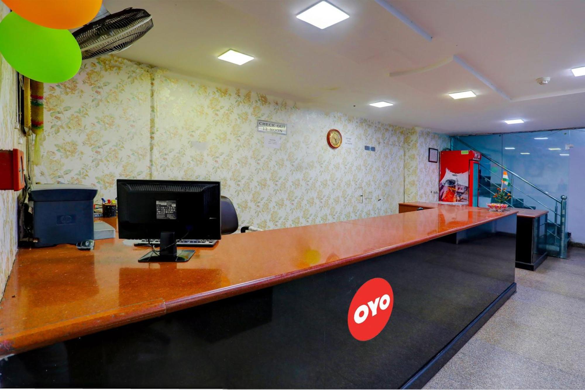 Hotel Monarch Inn Lucknow Dış mekan fotoğraf