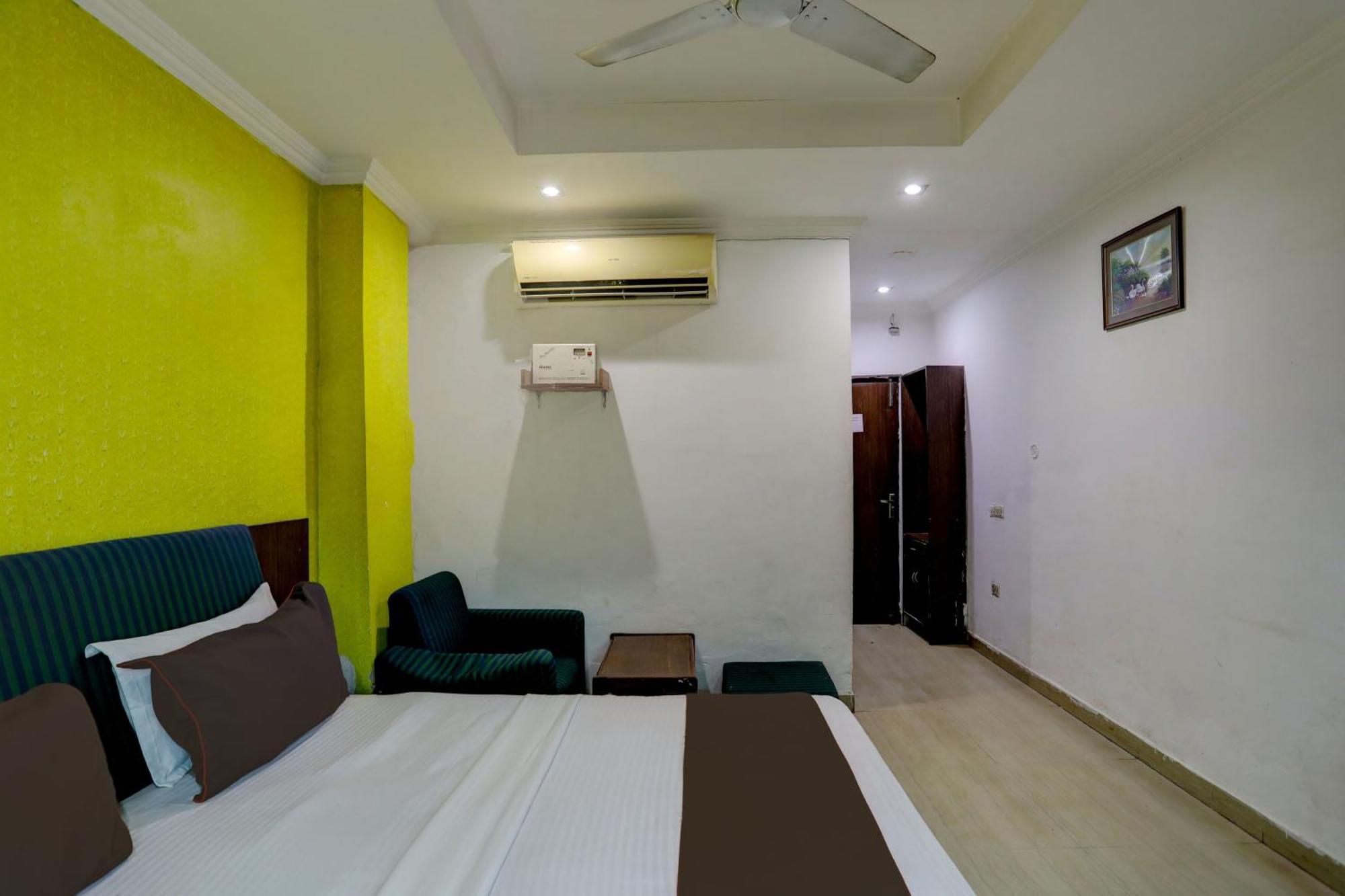 Hotel Monarch Inn Lucknow Dış mekan fotoğraf