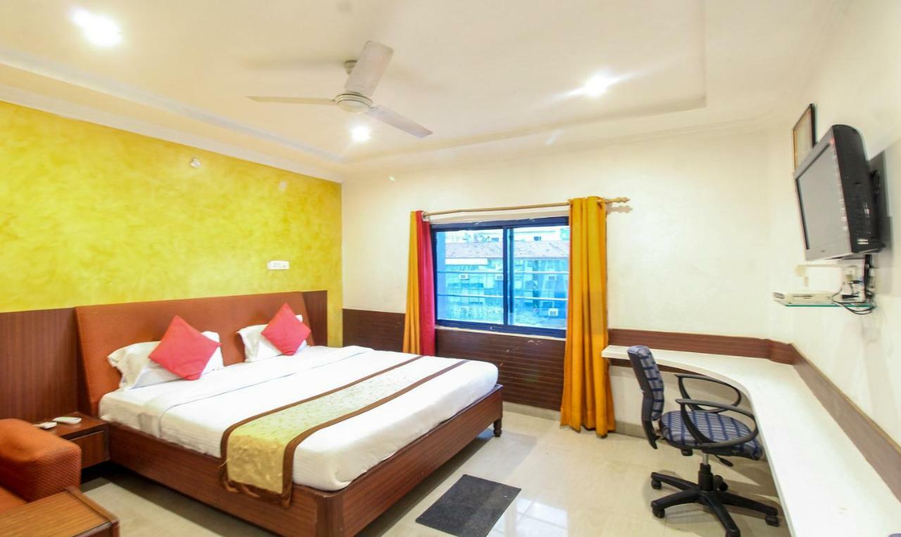 Hotel Monarch Inn Lucknow Dış mekan fotoğraf