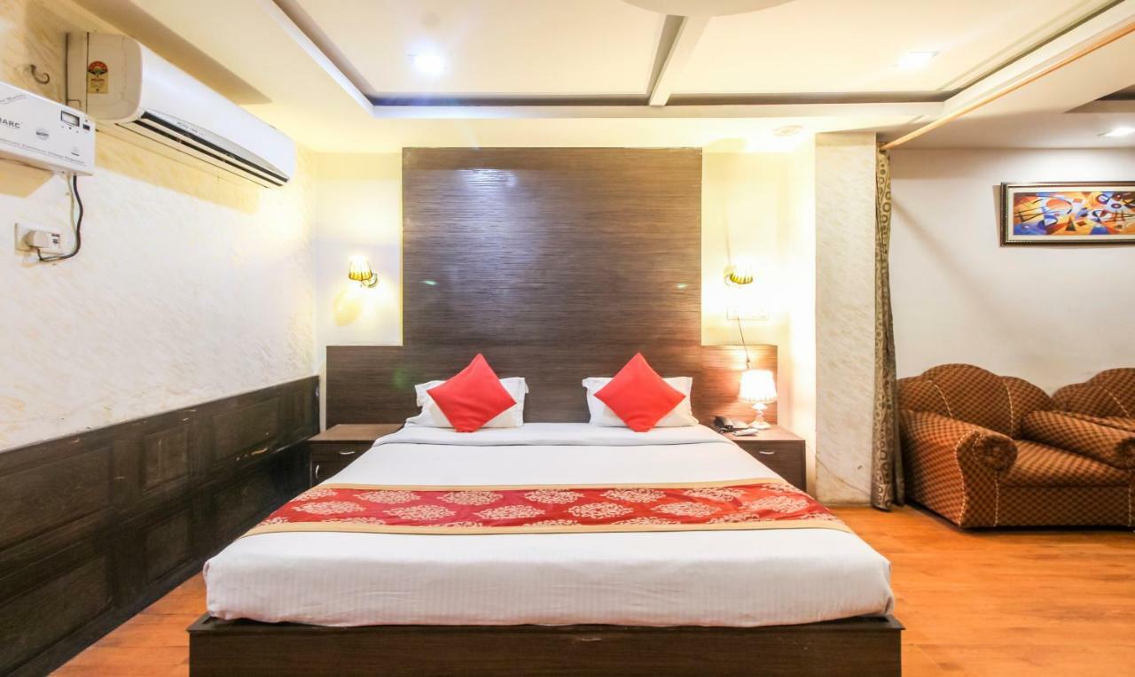 Hotel Monarch Inn Lucknow Dış mekan fotoğraf